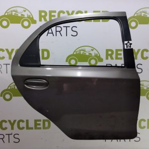 Puerta Trasera Derecha Toyota Etios 4p (04638561) Lp