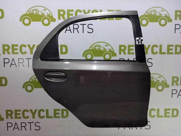 Puerta Trasera Derecha Toyota Etios 4p (04638561) Lp