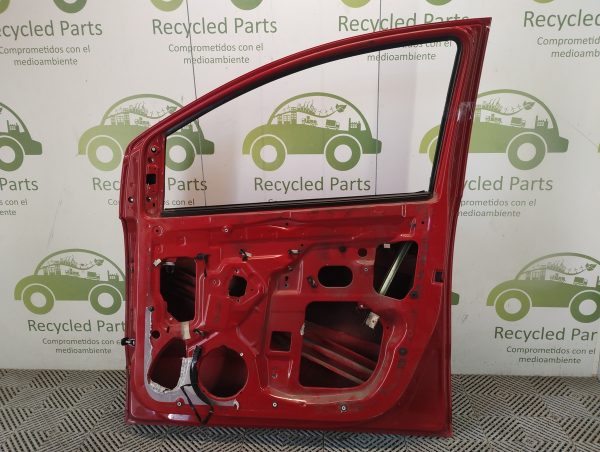 Puerta Delantera Derecha Vw Fox Lv (05631410)