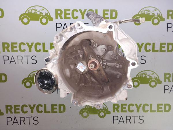 Caja De Velocidades Vw Suran 1.6 8v (06114901)