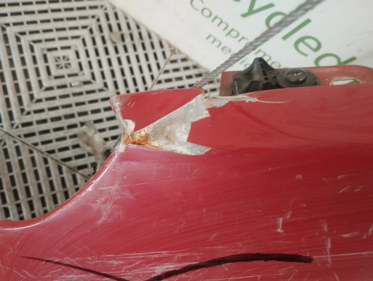 Guardabarro Izquierdo Ford Ka Kd (05620774)