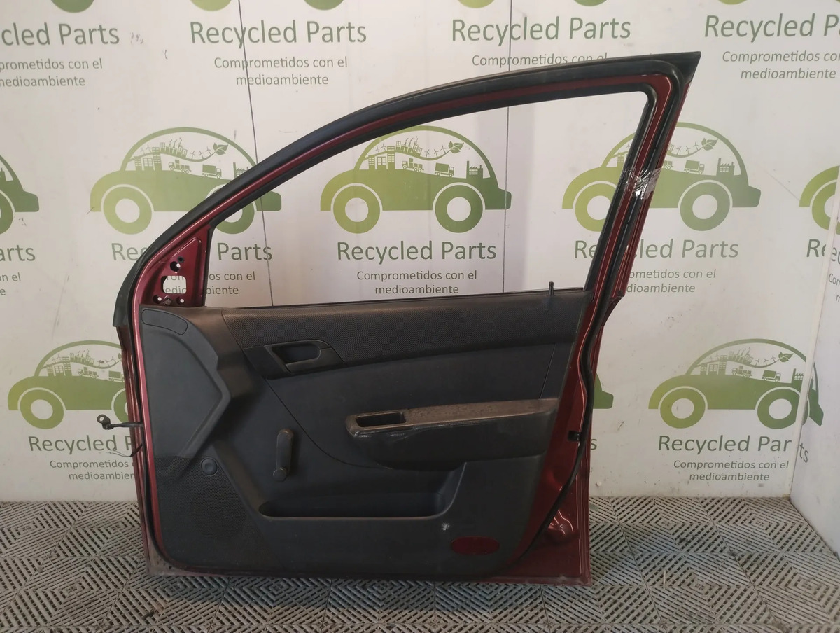Puerta Delantera Derecha Chevrolet Aveo (06856028)