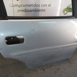 Puerta Trasera Derecha Chevrolet Corsa (04624751) Lp