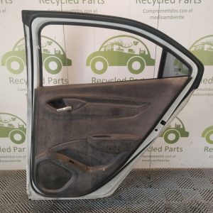 Puerta Trasera Derecha Chevrolet Onix (05345428)