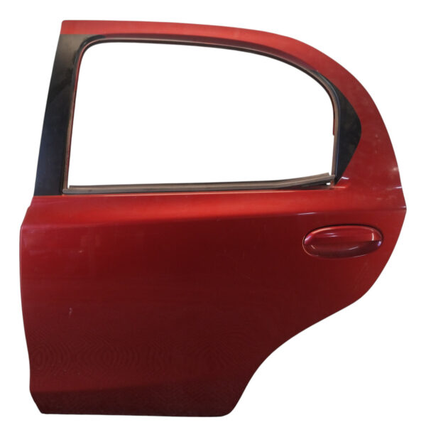 Puerta Trasera Izquierda Toyota Etios 5p (05911825)