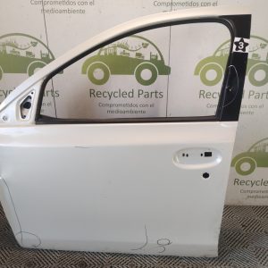 Puerta Delantera Izquierda Toyota Etios (06469110)