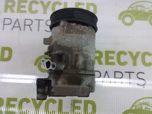 Compresor De A/a Toyota Corolla 1.8 2zr (04879394)