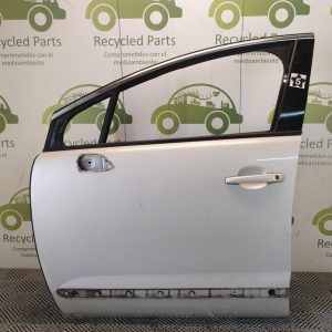 Puerta Delantera Izquierda Peugeot 3008 (05590541)