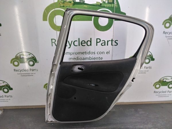 Puerta Trasera Derecha Peugeot 207 (04335392)