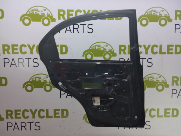 Puerta Trasera Izquierda Chevrolet Aveo (05656717) Lp