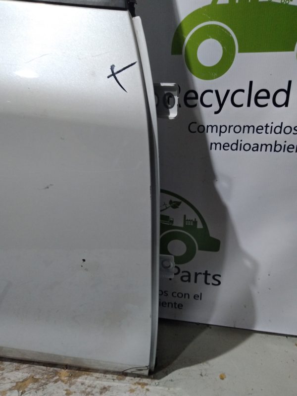 Puerta Trasera Derecha Peugeot 208 (05401197) Lp