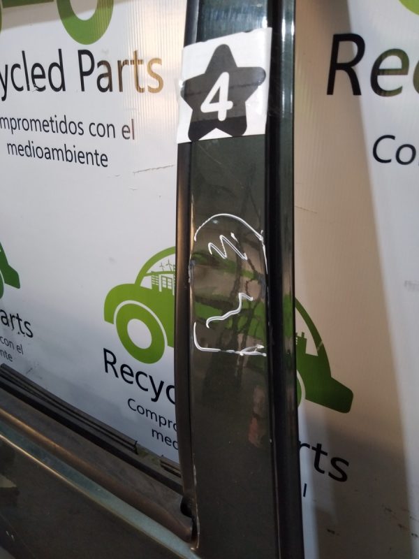 Puerta Trasera Derecha Vw Golf Mk4 Mk5 (05423277) Lp