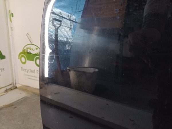 Puerta Trasera Izquierda Vw Vento Lv (04404960)