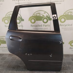 Puerta Trasera Derecha Honda Fit Li (05717524)