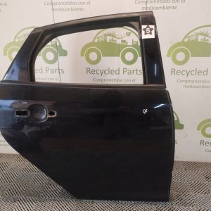 Puerta Trasera Derecha Ford Focus F3 (06023711)