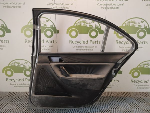 Puerta Trasera Derecha Peugeot 607 (03527913)