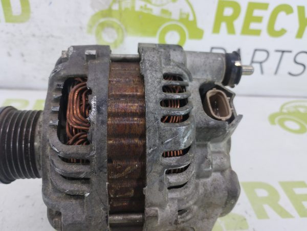 Alternador Nissan Sentra 2.0 (04470178)
