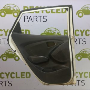 Puerta Trasera Izquierda Hyundai Tucson (04620724) Lp*