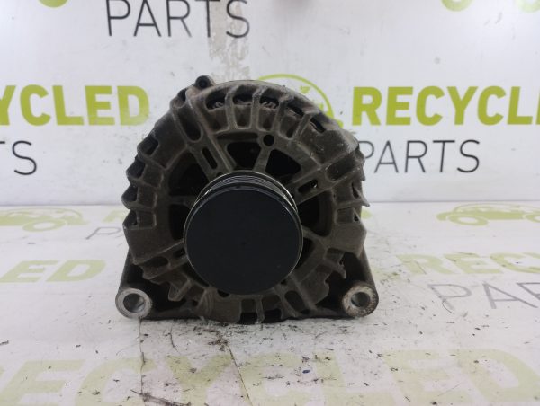 Alternador Peugeot 207 1.4 Hdi (05982439)