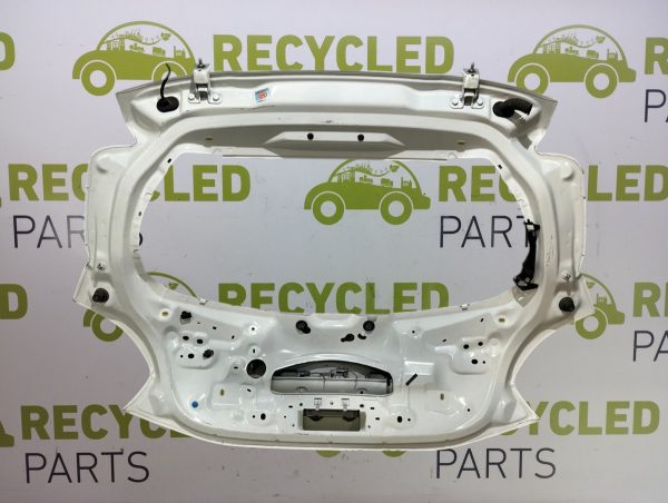 Porton Trasero Peugeot 208 (05241115) Lp