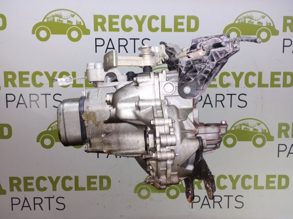 Caja De Velocidades Peugeot 208 1.6 16v (06398357)