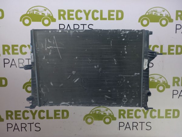 Radiador De Agua Renault Fluence 1.6 (04158590) Lp