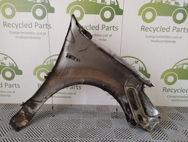 Guardabarro Izquierdo Renault Sandero Lv (04638281)