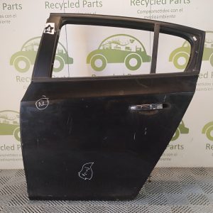 Puerta Trasera Izquierda Chevrolet Cruze 5p (05015864) Lp