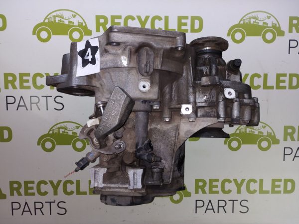 Caja De Velocidades Vw Bora 2.0 8v (05985061) Detalle