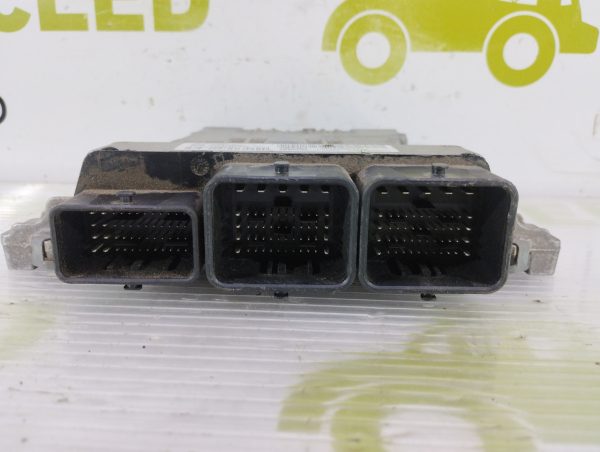 Modulo De Inyeccion Citroen C4 Lounge 1.6 Hdi (05301212)