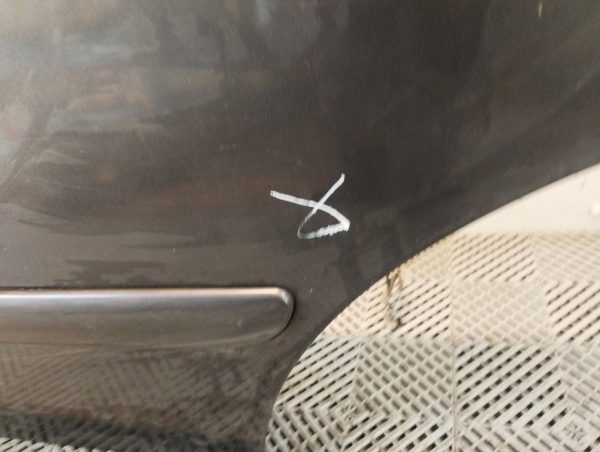 Puerta Trasera Izquierda Citroen C3 Lv (05654010)