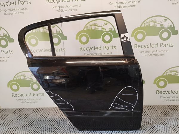 Puerta Trasera Derecha Chevrolet Vectra 5p (03728812) Lp