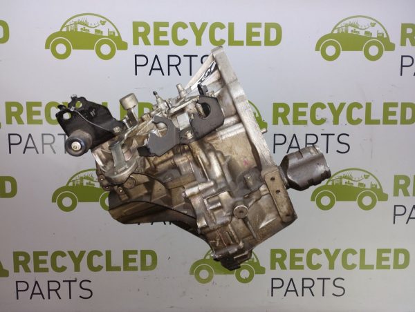 Caja De Velocidades Toyota Etios 1.5 16v (04398241) Detalle