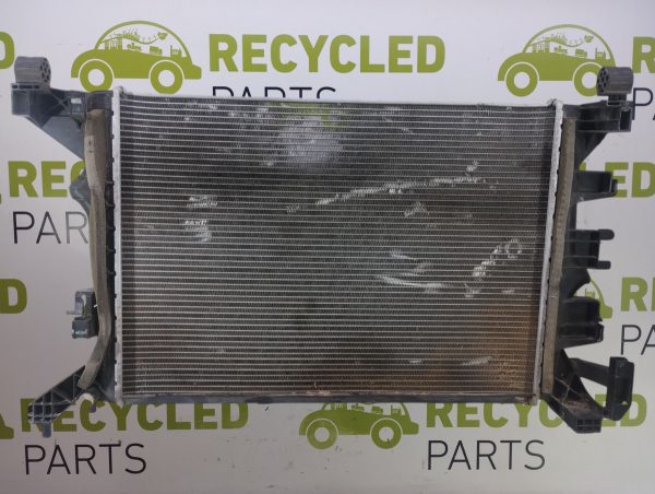 Radiador De Agua Chevrolet Onix 1.4 (05585842)