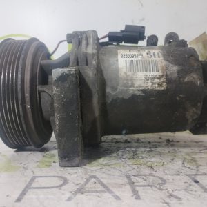 Compresor De A/a Renault Fluence 2.0 (06363733)
