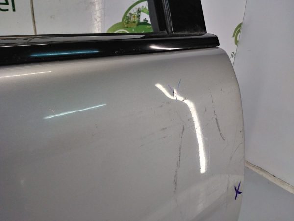 Puerta Trasera Derecha Mercedes Benz C250 (02416429) Lp