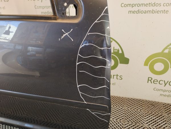 Puerta Delantera Derecha Vw Bora (04868275)