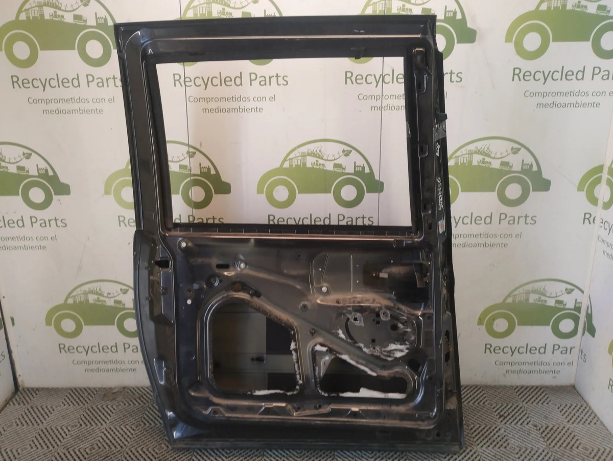 Puerta Trasera Izquierda Peugeot 807 (05191205)