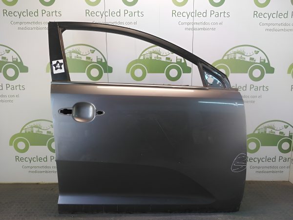 Puerta Delantera Derecha Kia Sportage (04316356)