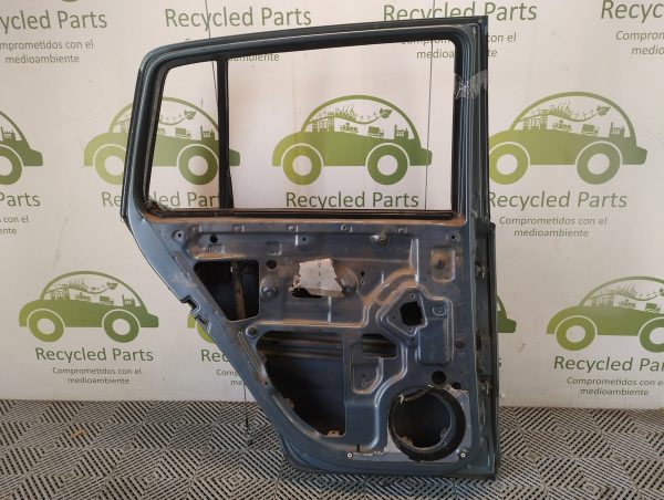 Puerta Trasera Izquierda Vw Suran Lv (05613703)