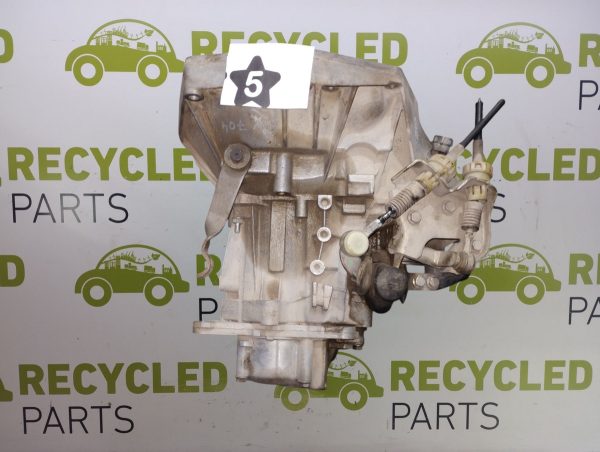 Caja De Velocidades Fiat Siena 1.4 8v (05921254)