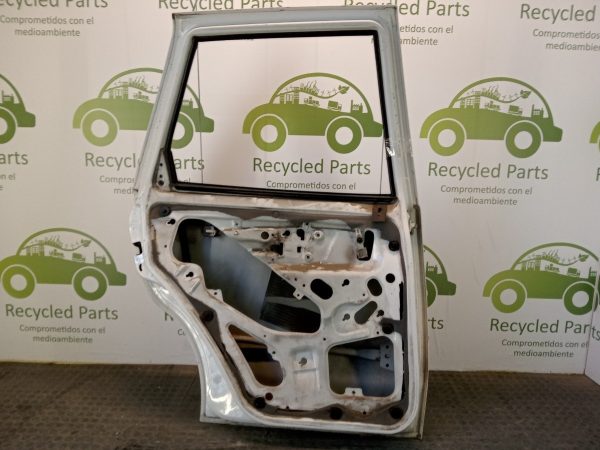 Puerta Trasera Izquierda Vw Polo (04424708) Lp