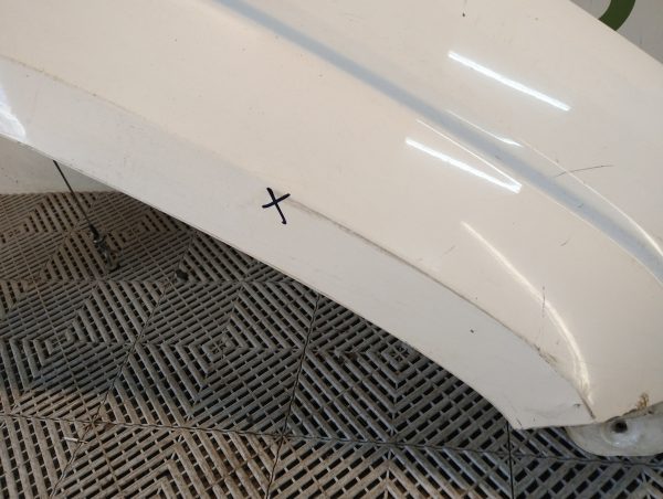 Guardabarro Derecho Vw Amarok (03359082)