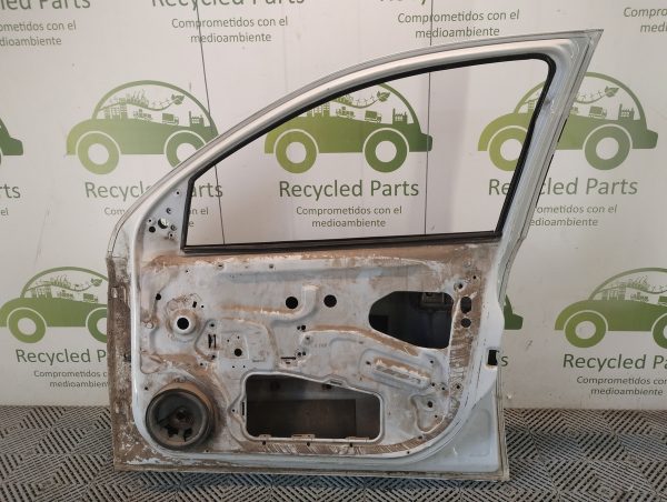 Puerta Delantera Derecha Chevrolet Astra (05469917)