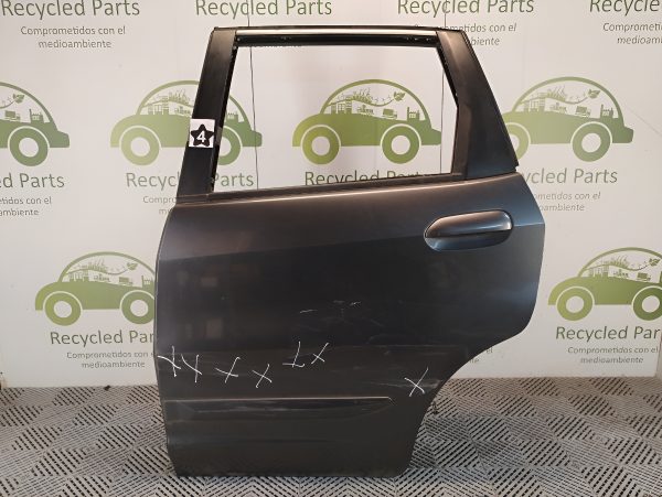 Puerta Trasera Izquierda Honda Fit Li (04523589)
