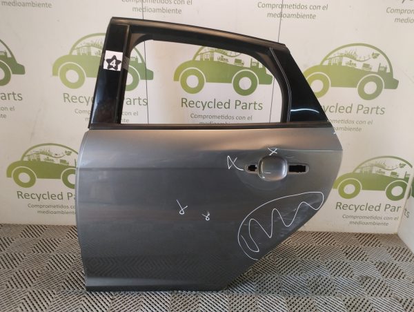 Puerta Trasera Izquierda Ford Focus 3 (05932938)