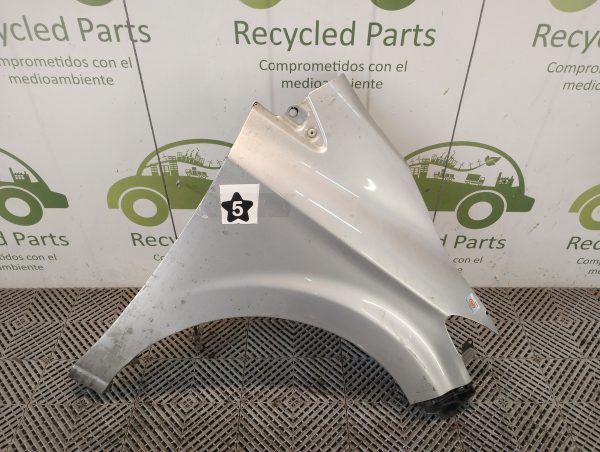 Guardabarro Derecho Chevrolet Onix (06217921)