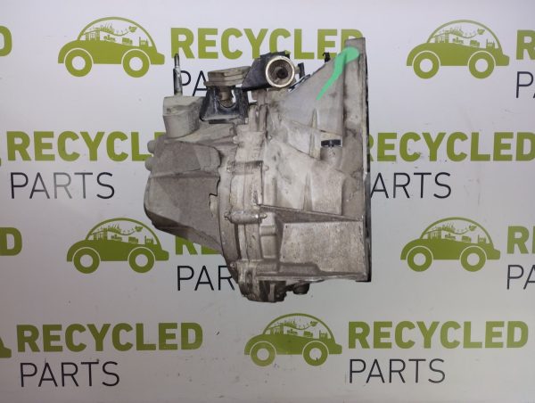 Caja De Velocidades Nissan Tiida 1.8 16v (05103704)