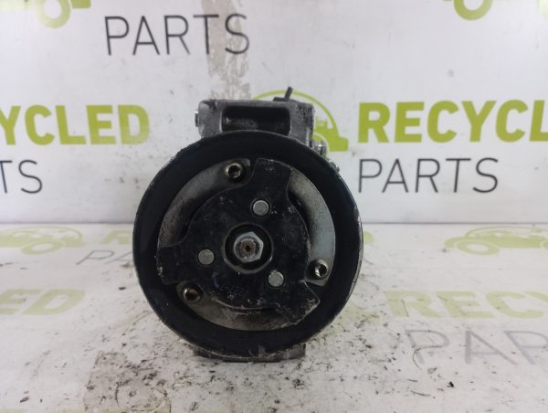 Compresor De A/a Vw Vento 2.5 (05844218)