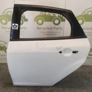 Puerta Trasera Izquierda Ford Focus F3 (06439104)